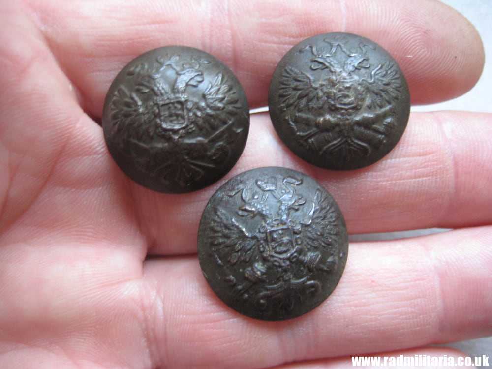 & WW1 Imperial Russia 3 MILITARY BUTTONS from metal detecting - SET of 3 artillery, infantry & sapper