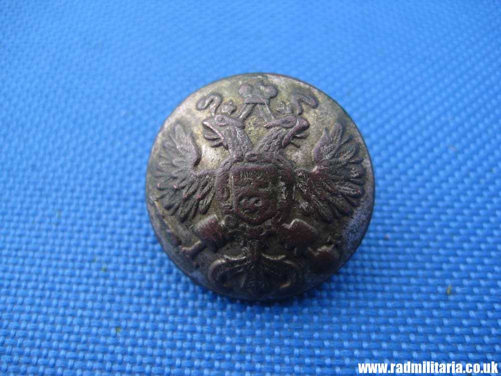 & WW1 Russian MILITARY BUTTON with Eagle - metal detecting find. - Image 12