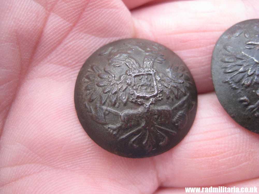 & WW1 Imperial Russia 3 MILITARY BUTTONS from metal detecting - SET of 3 artillery, infantry & sapper - Image 13