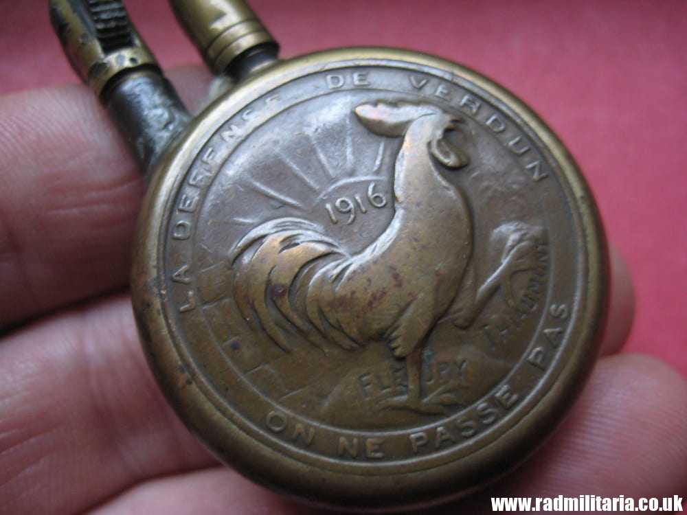 & WW1 original TRENCH ART with date VERDUN 1916 made of brass LIGHTER as found. - Image 3