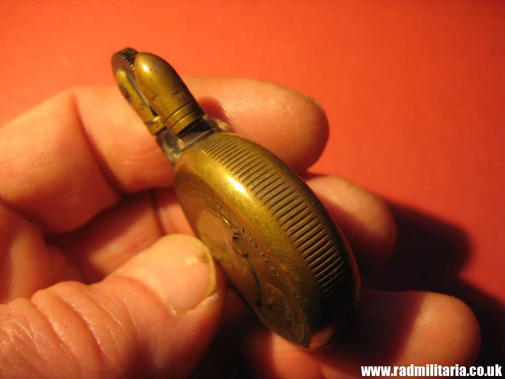 & WW1 original TRENCH ART with date VERDUN 1916 made of brass LIGHTER as found. - Image 7