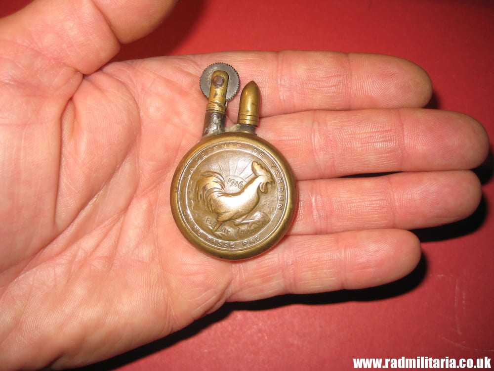 & WW1 original TRENCH ART with date VERDUN 1916 made of brass LIGHTER as found. - Image 14