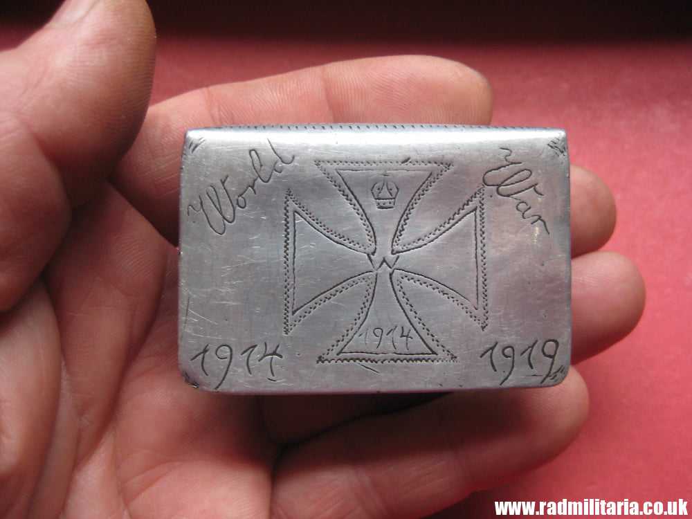 & WW1 original British TRENCH ART made of aluminum IRON CROSS, ARRAS 1914 -1919 - Image 4