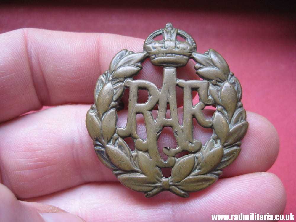 SOLD & WW2 Royal Air Force CAP BADGE RAF original badge, genuine !..***.. - Image 2