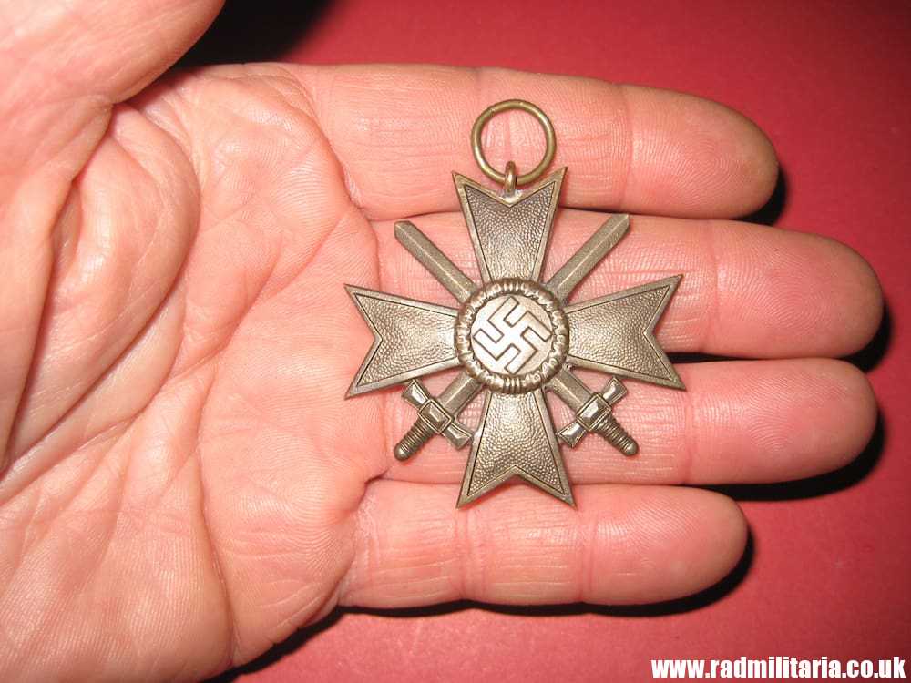 & WW2 original German War Merit Cross 2nd Class - KVK Kriegsverdienstkreuz 2. Klasse. - Image 10