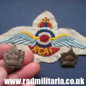 & WW1 CANADA SWEETHEART Patch R.C.A.F. & 2 metal badges c. 1915 - SET.