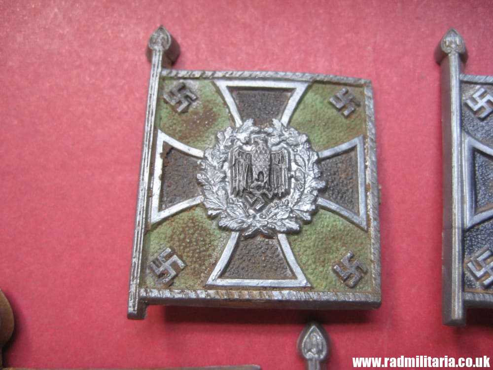 & WW2 SET of 4 German PLASTIC tinnie BADGES: WHW FLAGS - metal detecting find. - Image 8