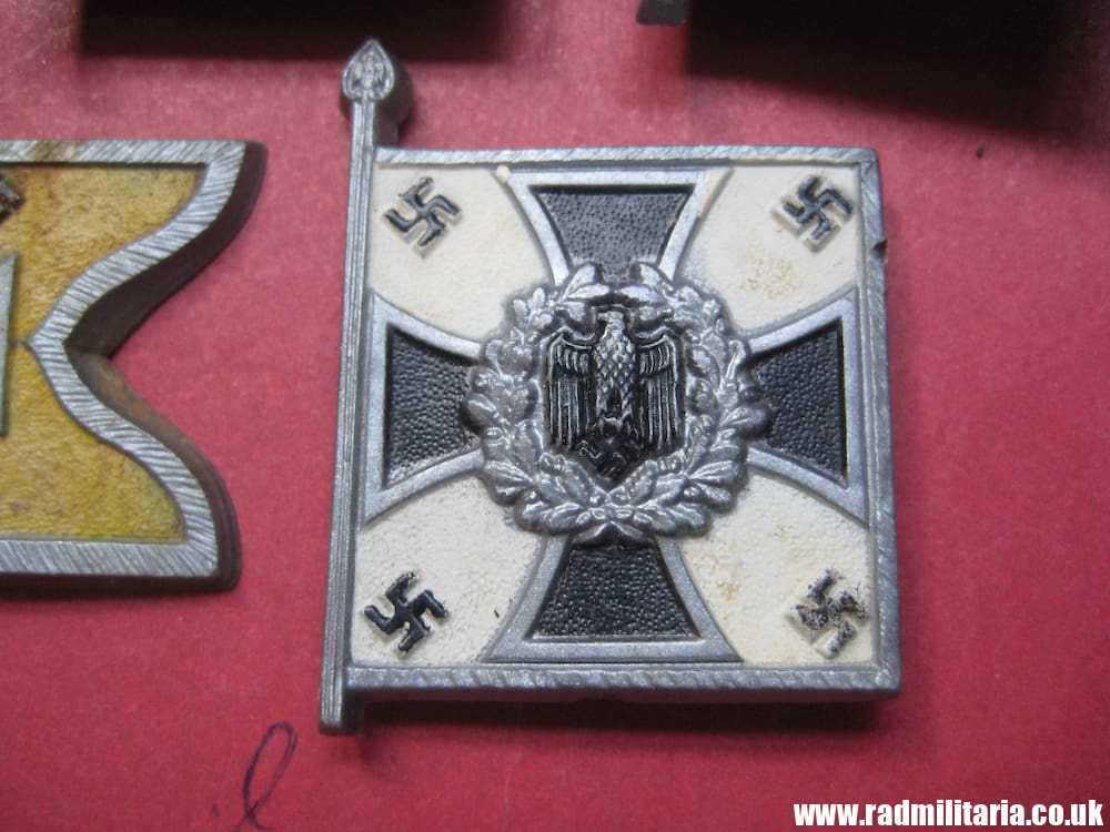& WW2 SET of 4 German PLASTIC tinnie BADGES: WHW FLAGS - metal detecting find. - Image 5