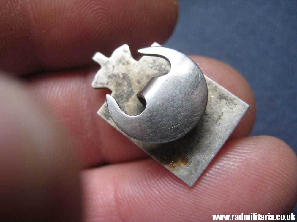 & WW2 old Danish 1870 - 1940 sterling silver ENAMEL BADGE Georg Jensen, marked. - Image 9