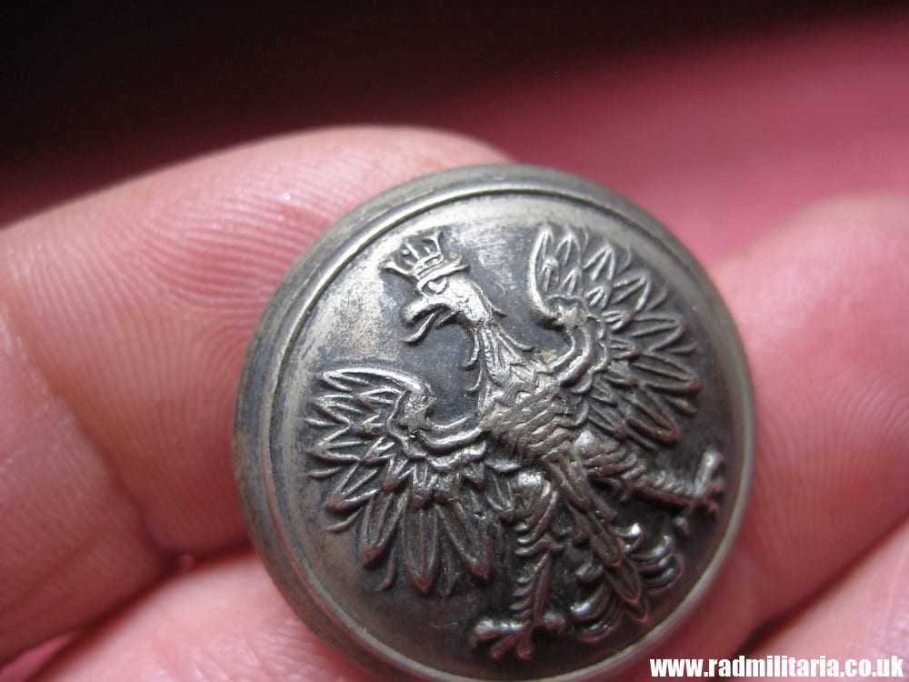& 1939 original POLISH MILITARY BUTTON - in very good condition: GUZPOL 1939 Warszawa.