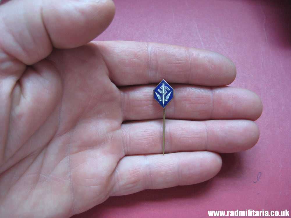 & WW2 original German enamel BADGE: Deutsche Stenographenschaft, marked: GES. GESCH. - Image 10