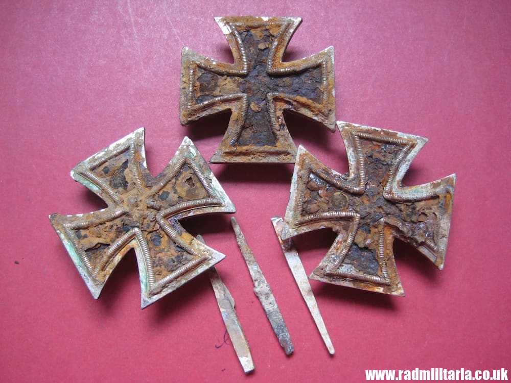 & WW2 IRON CROSS 1ST CLASS - SET of 3, before restoration, 100% genuine. - Image 2