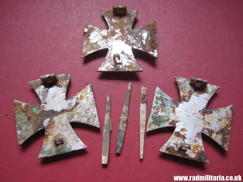 & WW2 IRON CROSS 1ST CLASS - SET of 3, before restoration, 100% genuine. - Image 3