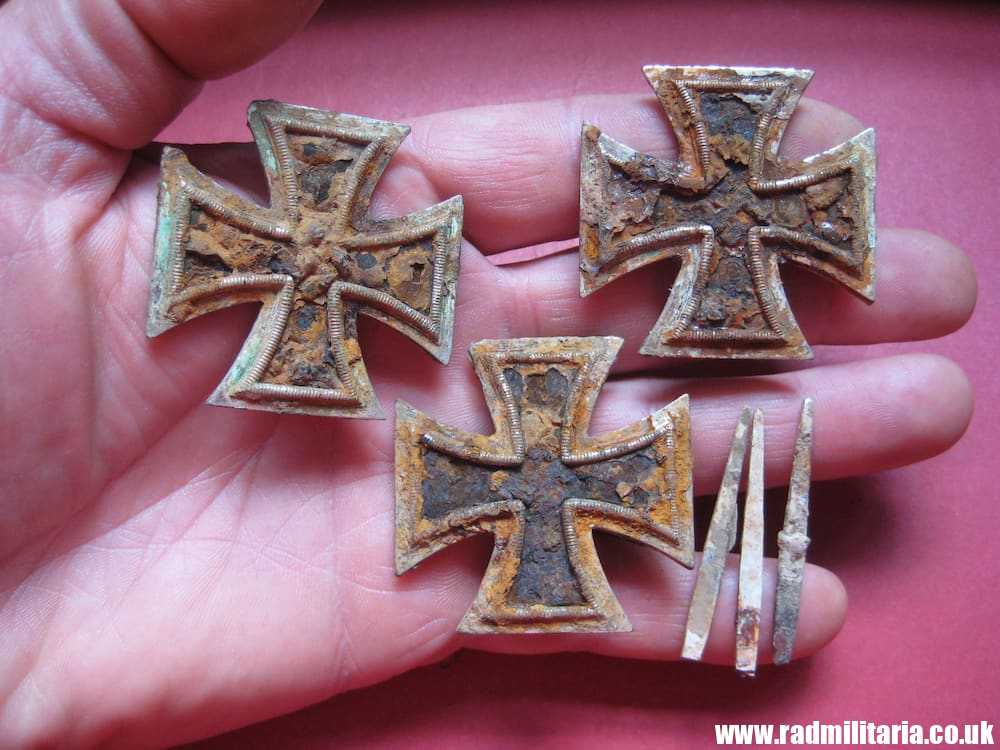 & WW2 IRON CROSS 1ST CLASS - SET of 3, before restoration, 100% genuine.