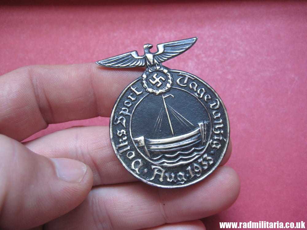 &WW2 German DAY BADGE - DANZIG Aug 1933 metal detecting find, early nazi German tinnie badge, rare ! - Image 5
