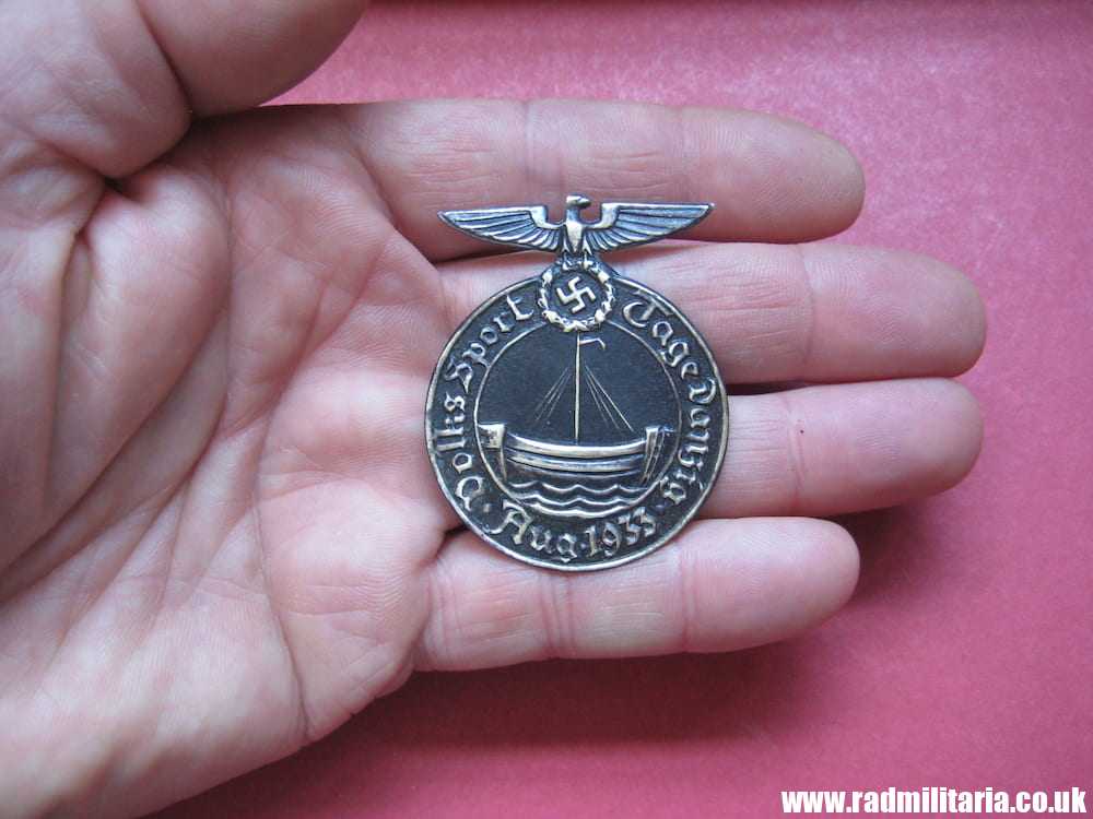 &WW2 German DAY BADGE - DANZIG Aug 1933 metal detecting find, early nazi German tinnie badge, rare ! - Image 6