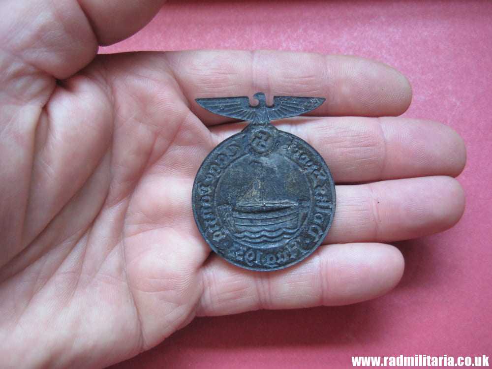 &WW2 German DAY BADGE - DANZIG Aug 1933 metal detecting find, early nazi German tinnie badge, rare ! - Image 7