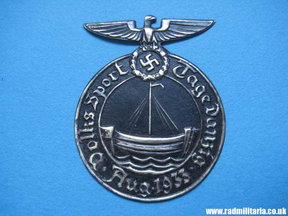 &WW2 German DAY BADGE - DANZIG Aug 1933 metal detecting find, early nazi German tinnie badge, rare ! - Image 16