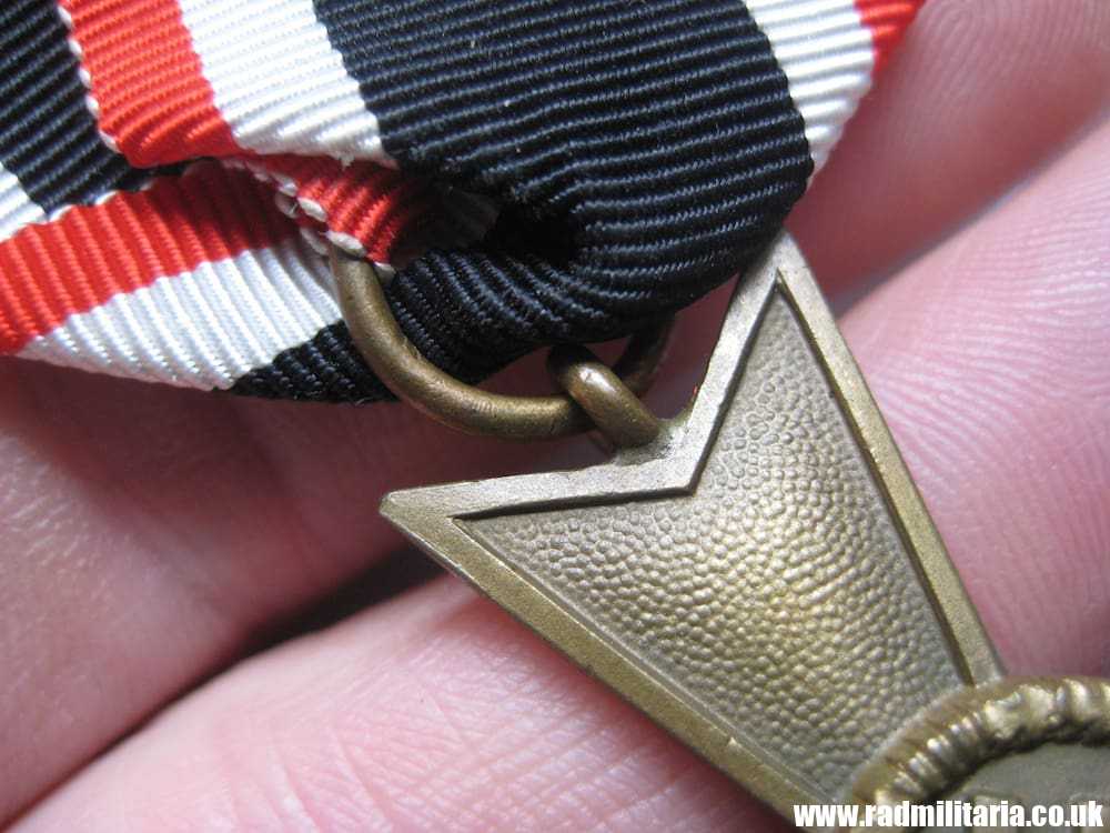 & original WW2 German War Merit Cross 2nd Class - KVK Kriegsverdienstkreuz 2. Klasse. - Image 6