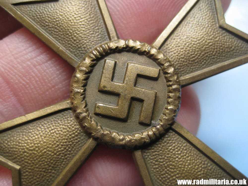 & original WW2 German War Merit Cross 2nd Class - KVK Kriegsverdienstkreuz 2. Klasse. - Image 7