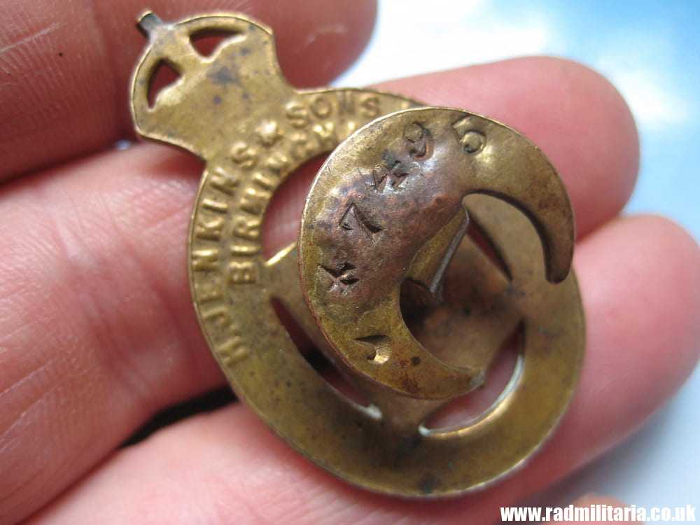 & WW1 British metal BADGE 1915 - ON WAR SERVICE no. J 47495, maker: H. Jenkins & Sons Ltd BIRMINGHAM. - Image 5