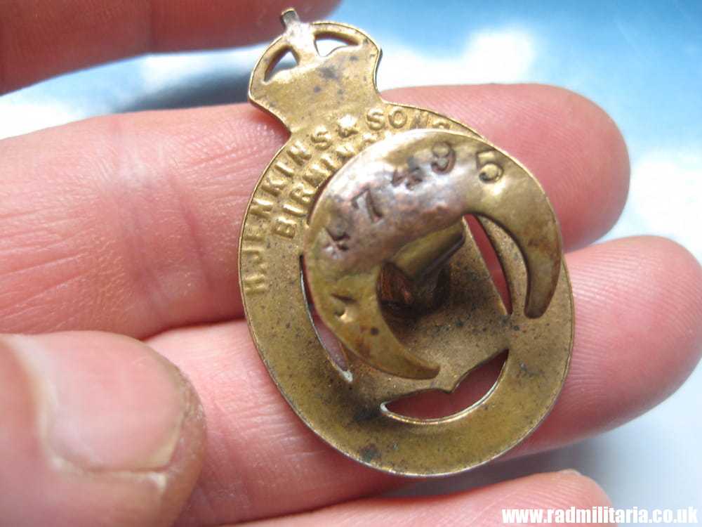 & WW1 British metal BADGE 1915 - ON WAR SERVICE no. J 47495, maker: H. Jenkins & Sons Ltd BIRMINGHAM. - Image 10