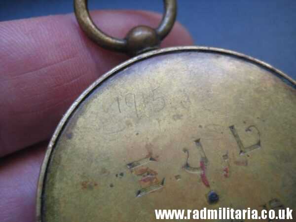 & WW1 original 1915 METAL COMPASS with engraving: E.J.L. 25.12.15 working order. - Image 15