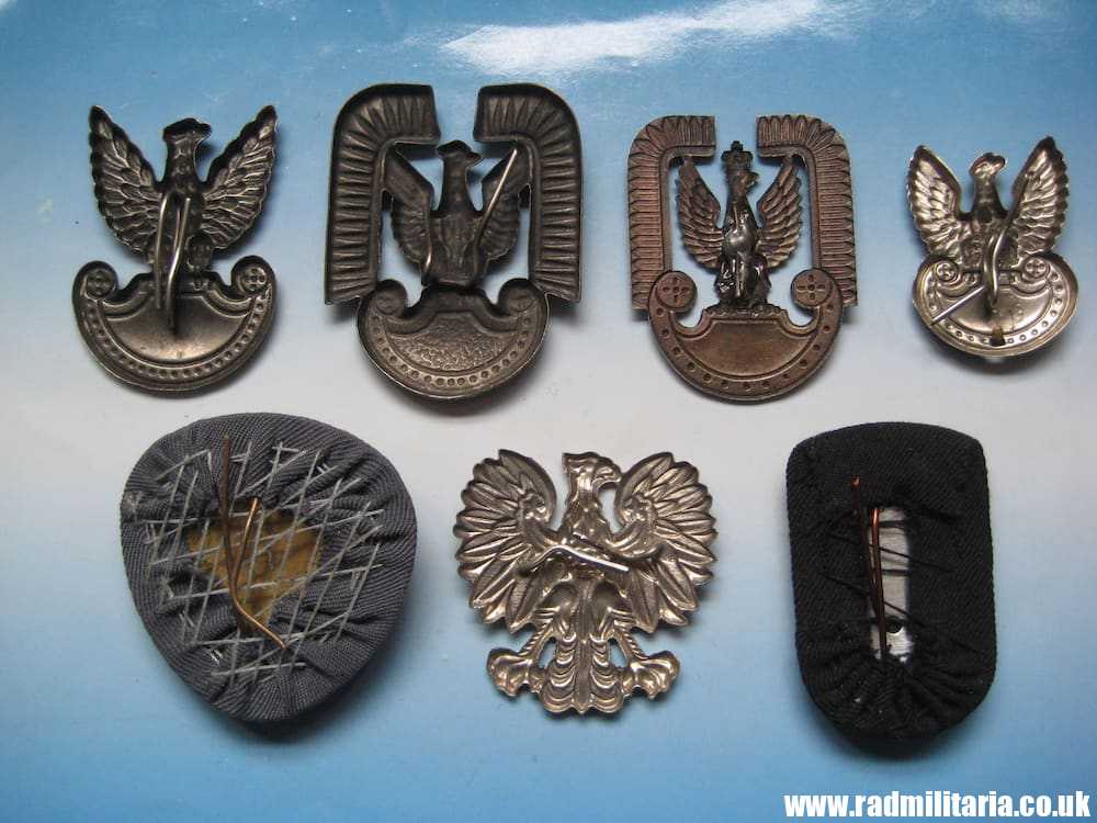 & post WW2 Polish EAGLE BADGES - Cap badges SET OF 7 - Genuine !! - Image 3