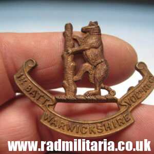 & old British BADGE: Warwickshire 1st BATT. WARWICKSHIRE VOLTR. REGT. - Cap BADGE.