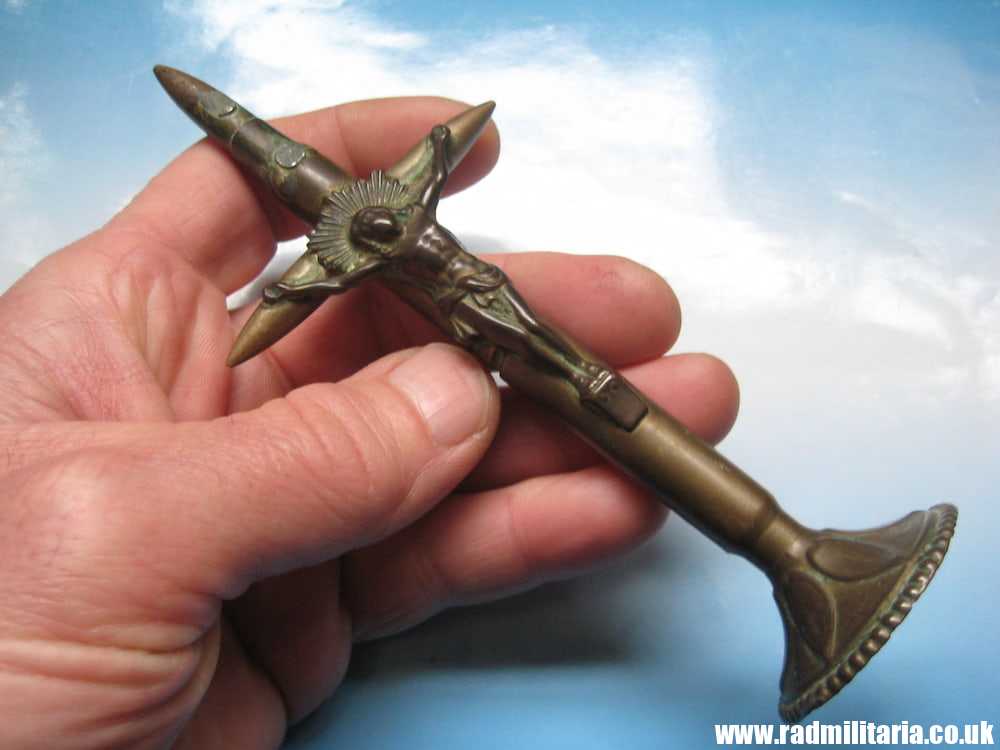 & WW1 original TRENCH ART CRUCIFIX, German trench art ?