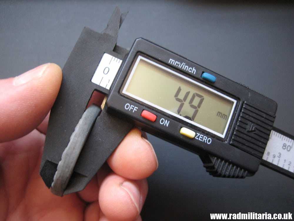 & WW2 PORCELAIN German WINTER HELP BADGE Pommern - Pomerania, rare. - Image 6