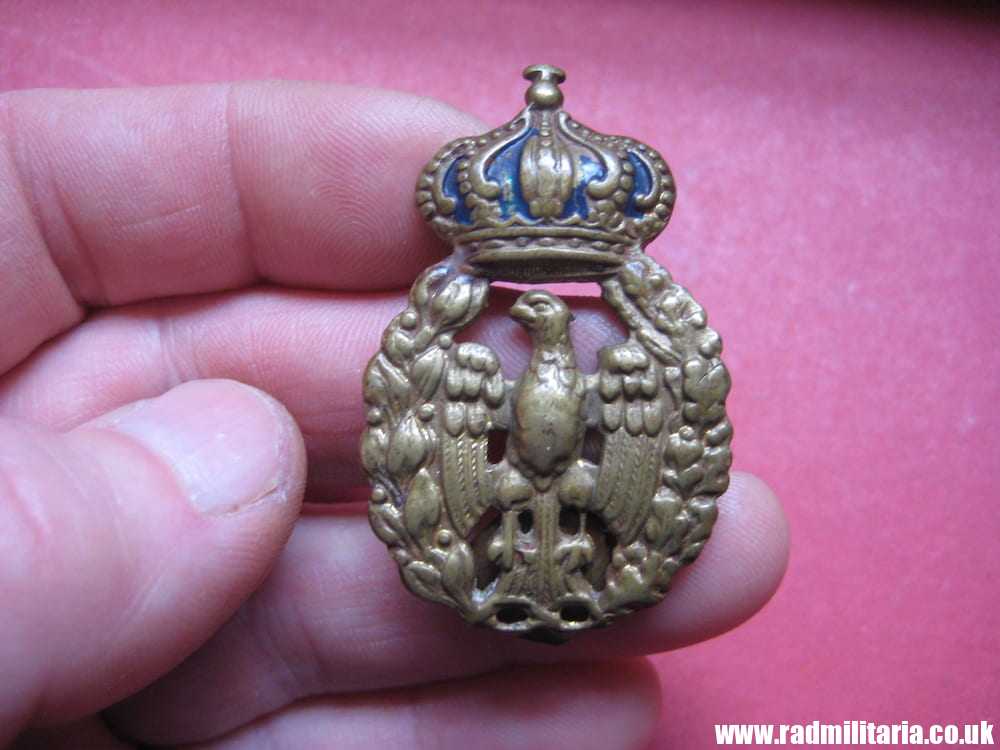 & WW2 original ITALIAN BADGE - Army Regina Aeronautica officers badge, maker: A. Binda Milano - Image 2
