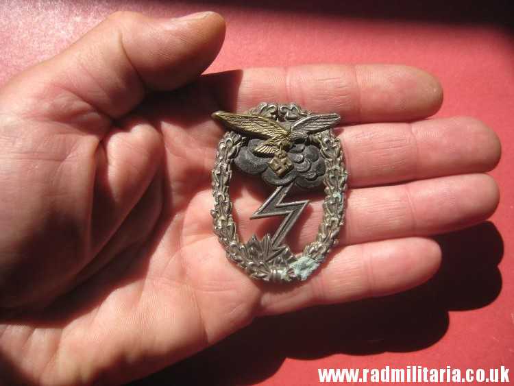 & WW2 original German LUFTWAFFE BADGE - Ground Assault Badge (Erdkampfabzeichen) metal detecting. - Image 8