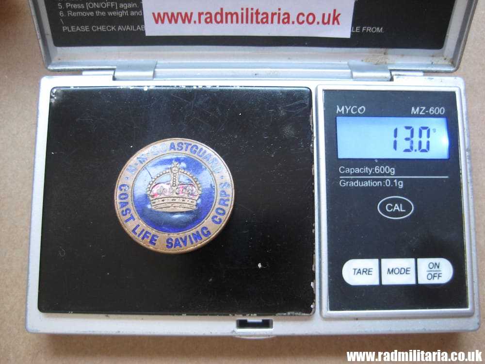 & WW2 H.M. COASTGUARD. Coast Life Saving Corps - original METAL BADGE maker: J.R. Gaunt London - Image 7