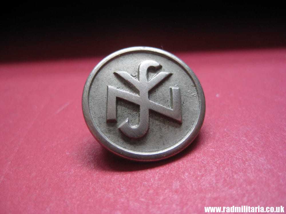 & original WW2 German NSV BADGE - marked: RZM 76 GES - GESCH.
