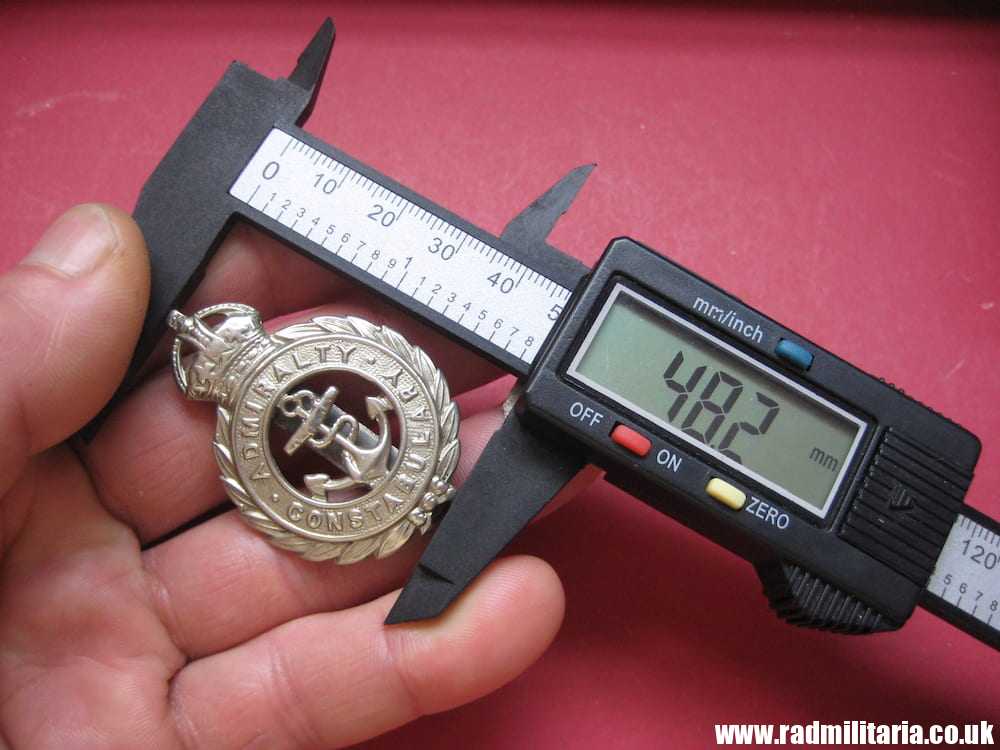 & post WW2 original British METAL BADGE - ADMIRALTY CONSTABULARY white metal cap badge.. - Image 9