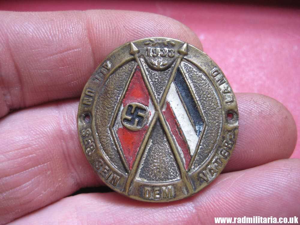 & early Nazi German PROPAGANDA BADGE/PLAQUE: 1933 All Unser Sein Dem Vaterland - genuine. - Image 3