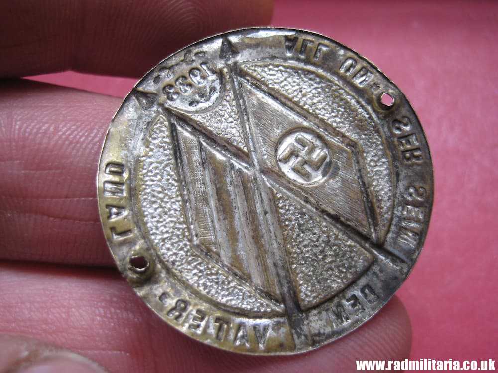 & early Nazi German PROPAGANDA BADGE/PLAQUE: 1933 All Unser Sein Dem Vaterland - genuine. - Image 5