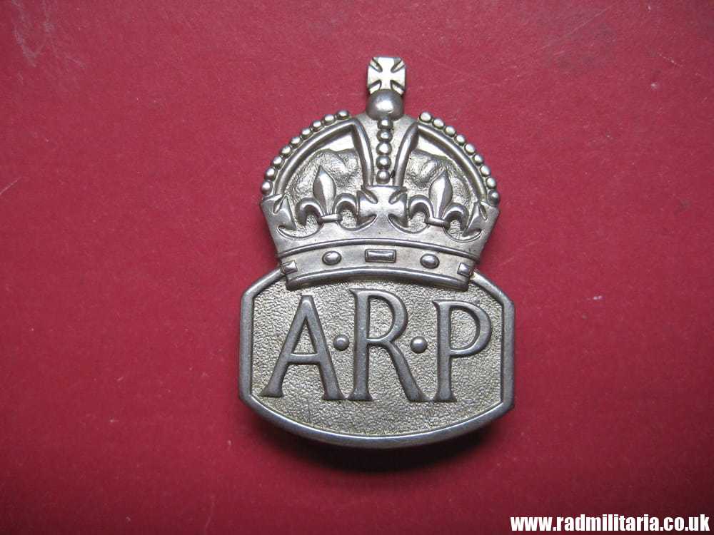& WW2 British ARP original BADGE for women with maker marks: Marple & Beasley Birmingham. - Image 2