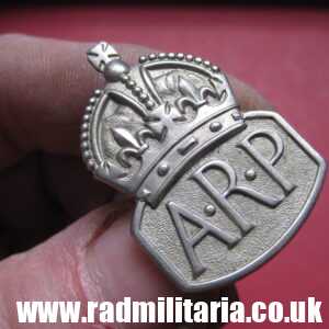 & WW2 British ARP original BADGE for men with maker marks: Marple & Beasley Birmingham.
