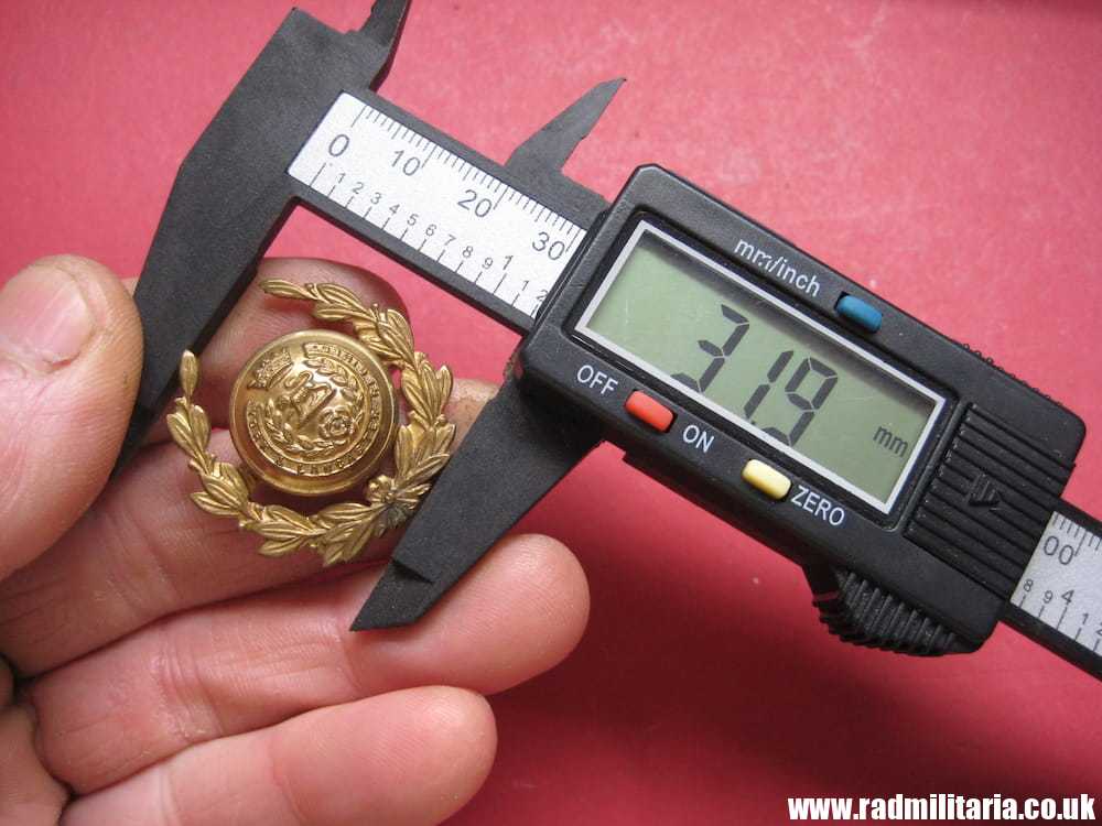 & WW1/WW2 metal BROCHE - York & Lancaster Regiment. - Image 9