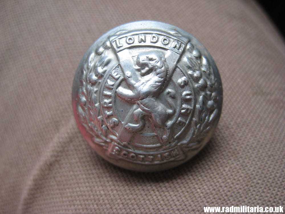 & pre WW1 British London Scottish 14th Battalion, The London Scottish Regiment Tunic Button Victorian..****..
