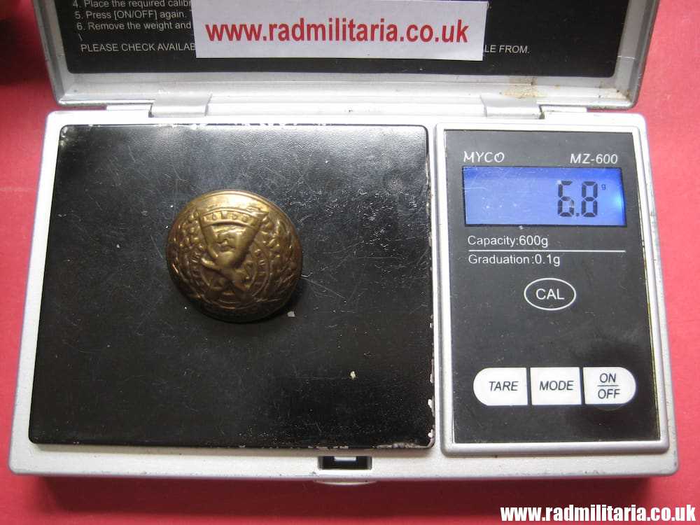 & WW1 British London Scottish 14th Battalion, The London Scottish Regiment Tunic Button - brass - Image 6