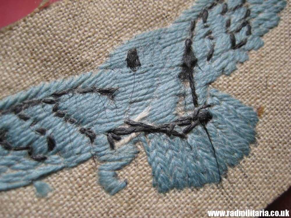 & WW2 Royal Air Force PATCHES - Set of 3: RAF Eagle & VR original patches. - Image 13