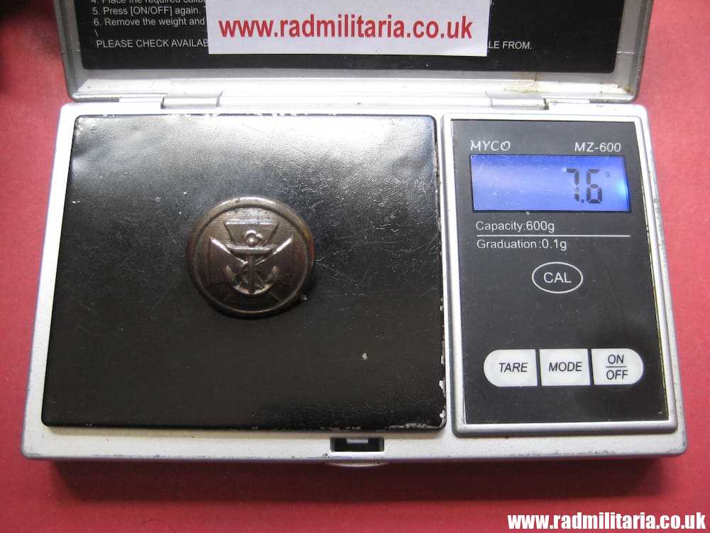 & unknown British TUNIC BUTTON maker: Stillwell & Son London. Navy? rare. - Image 7