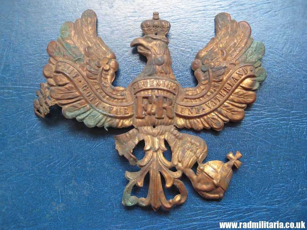 & WW1 original German pickelhaube EAGLE CAP BADGE poor condition, as found