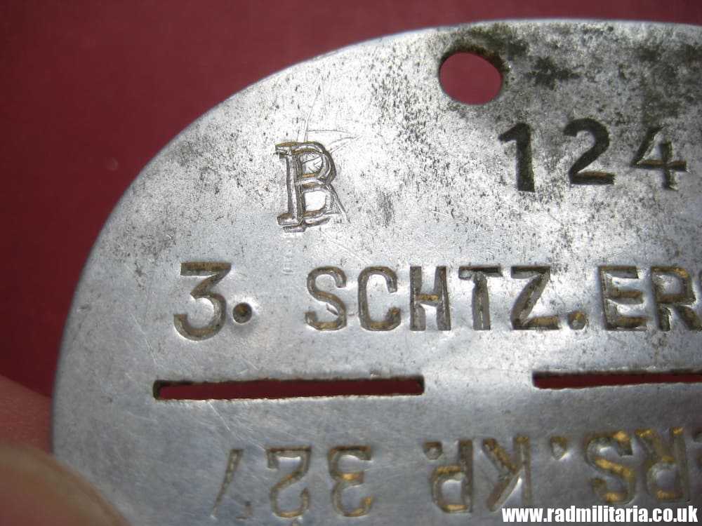 & original German DOG TAG – ID DISC in good condition: 1247 B 3. SCHTZ. ERS. KP. 327 - Image 4