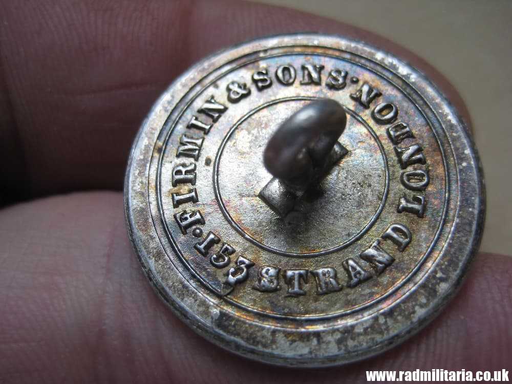 & large size LIVERY BUTTON in good condition, maker: FIRMIN & SONS 153 Strand London. - Image 4