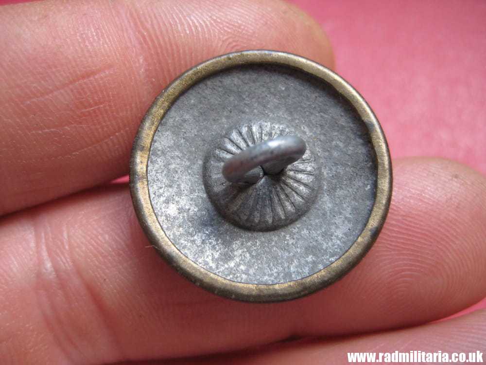 SOLD & WW2 original German BUTTON with eagle..****.. - Image 2