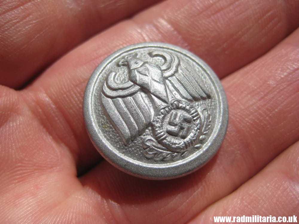 & WW2 original German diplomatic officer's BUTTON marked: "ASSMANN & SOHNE Ludenscheid" - good condition. - Image 6